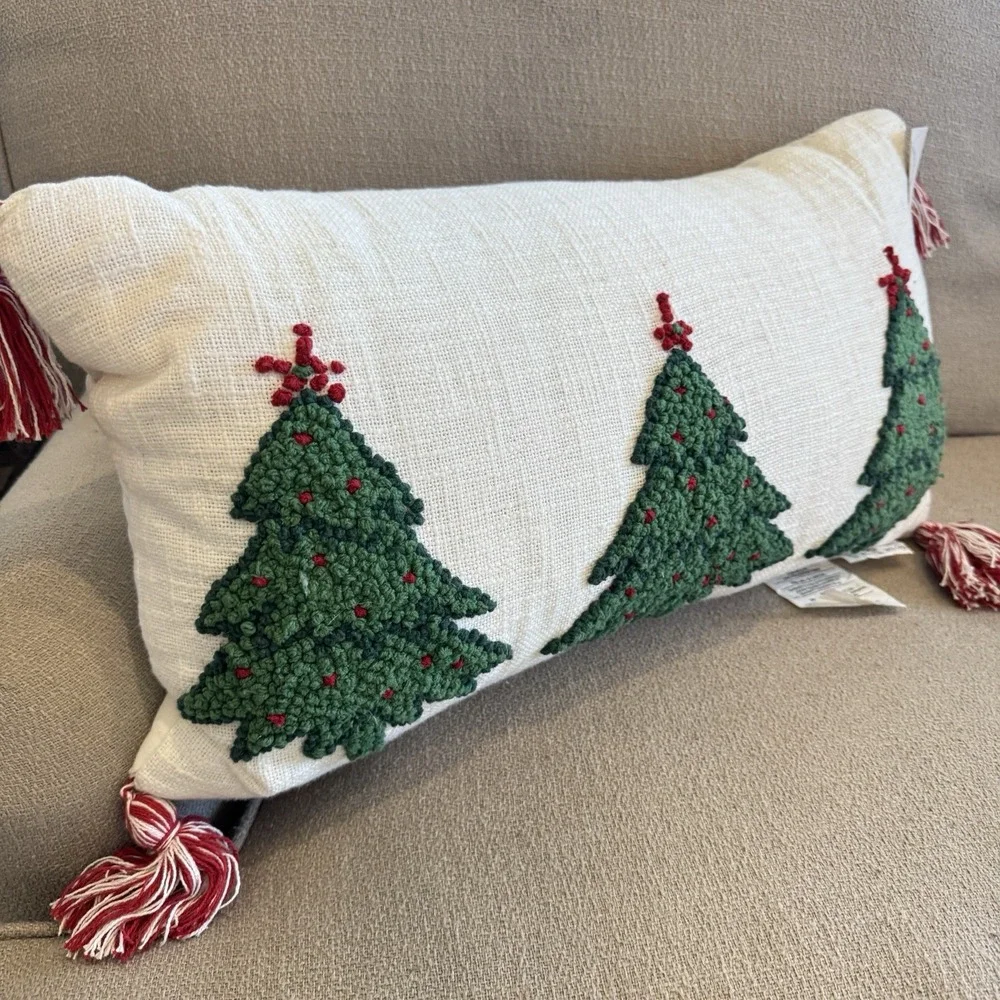 Rachel‎ Ashwell Farmhouse Christmas Tree Throw Pillow Long 14